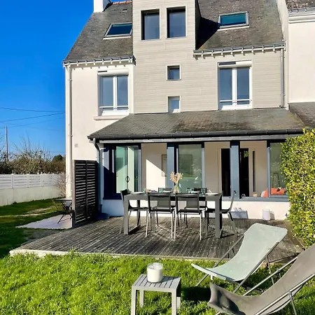 Kerlud, Maison Avec Garden Hébergement de vacances